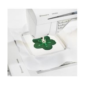 Husqvarna Viking® Designer Square Hoop, 120 x 120 mm