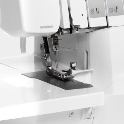BERNINA L 460 OVERLOCKER