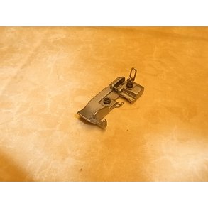 Trykfod Huskylock 560DT