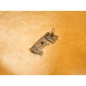 Trykfod Huskylock 560ED